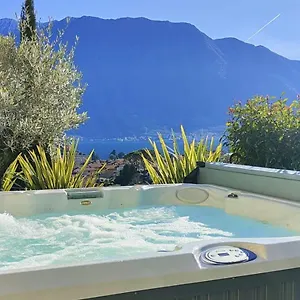  Apartment Magic Garden With Jacuzzi-pool And Luxury View Italy