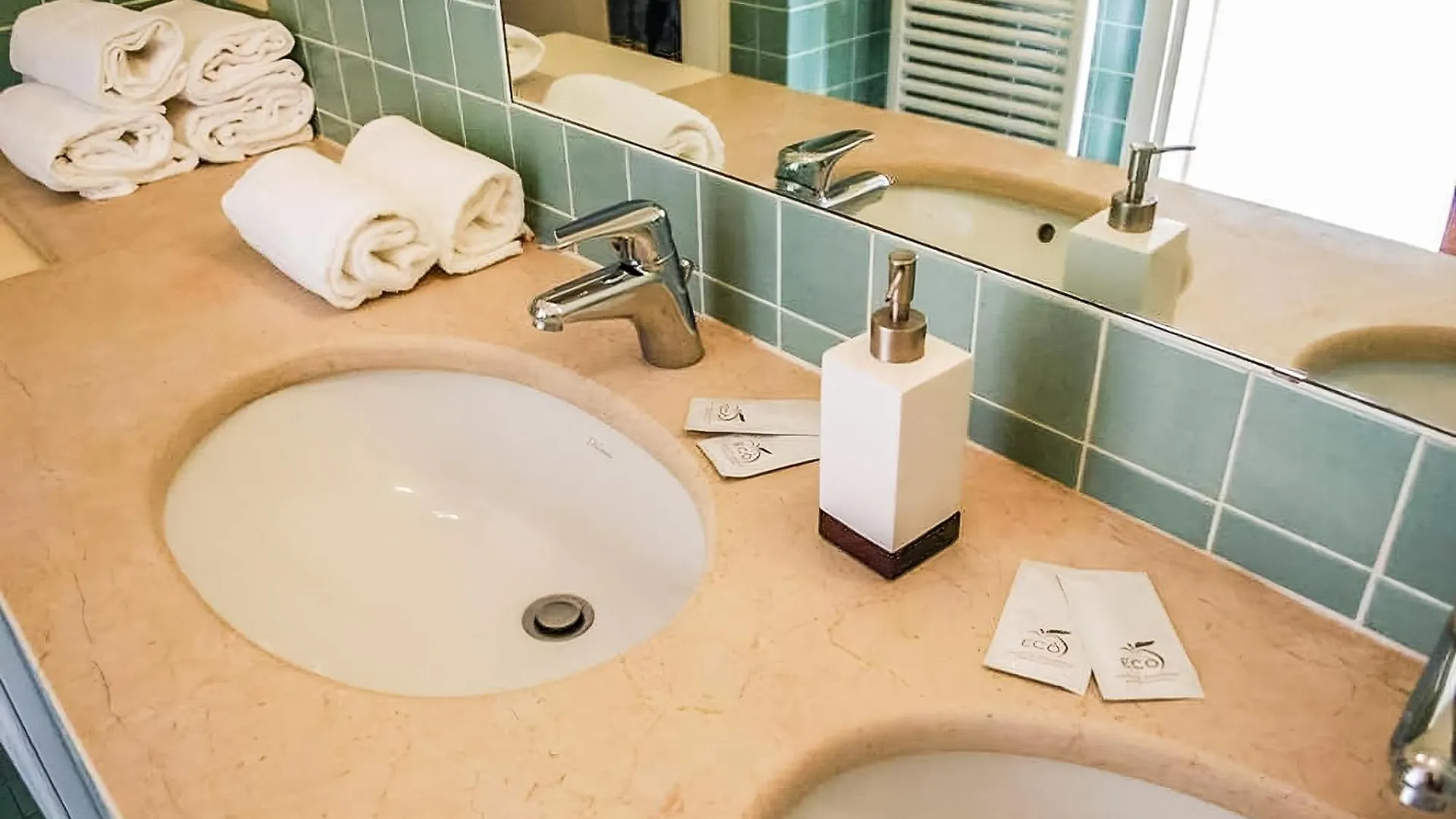 Dorsoduro Venice Apartment